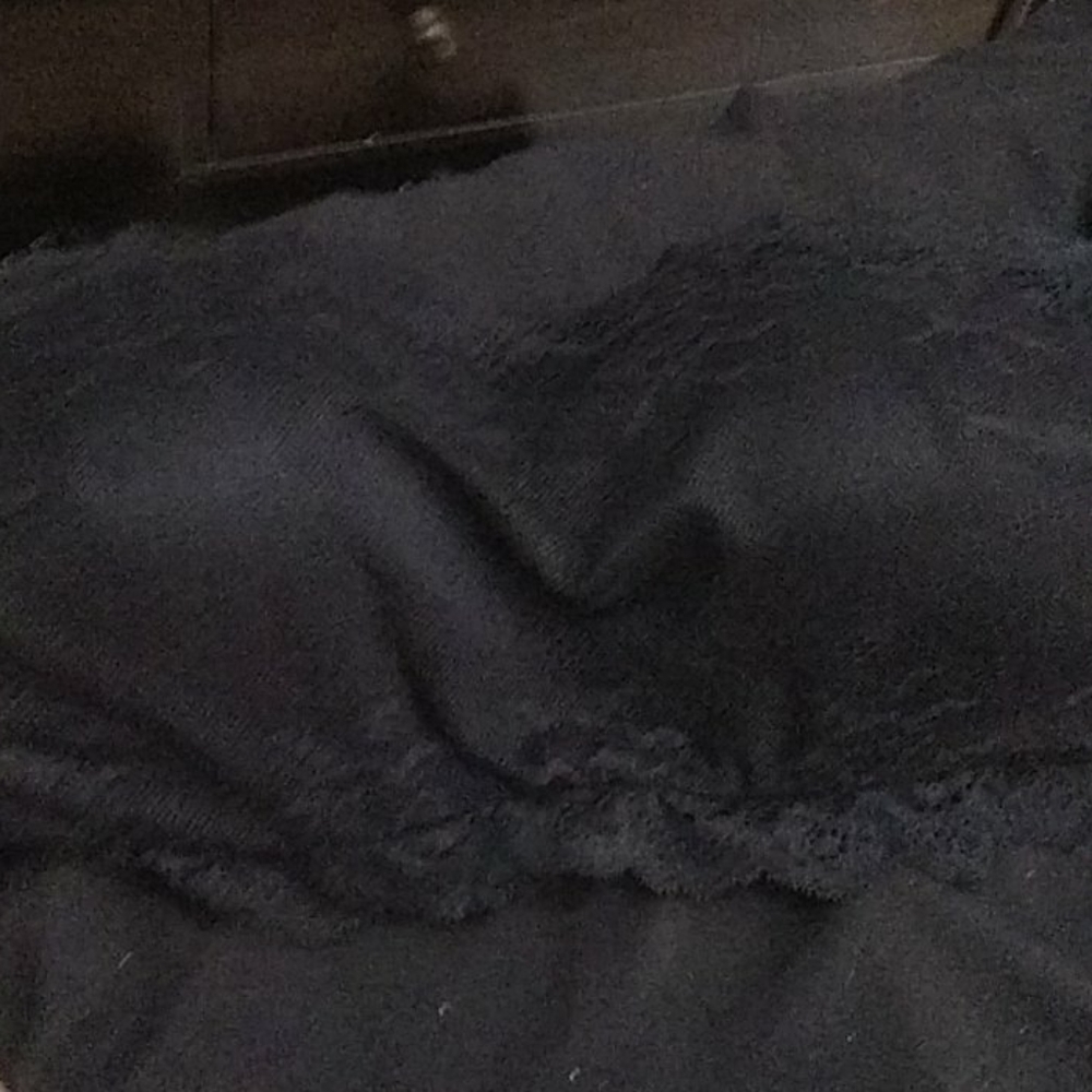 Black large crop bra